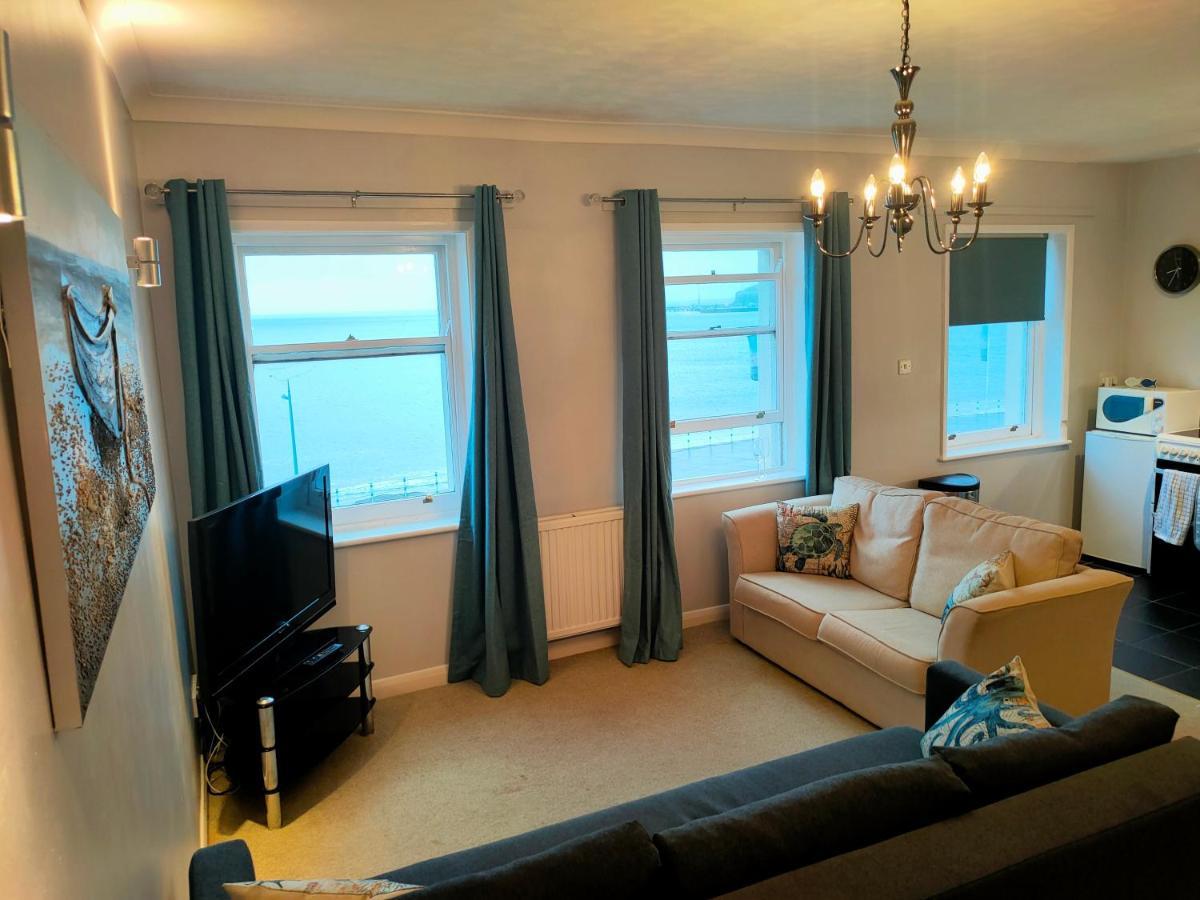 Sunrise View - Beachfront Apartment, Weymouth Esterno foto
