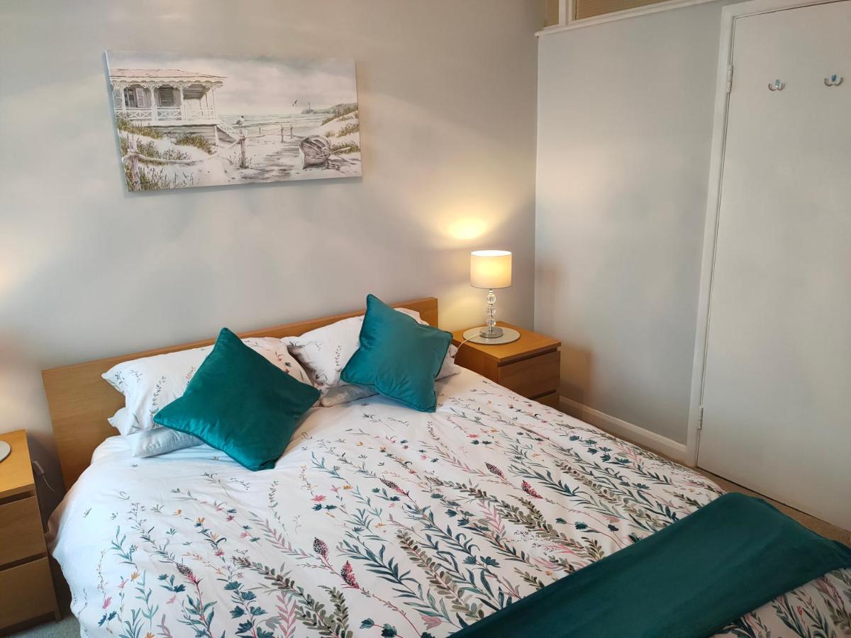 Sunrise View - Beachfront Apartment, Weymouth Esterno foto